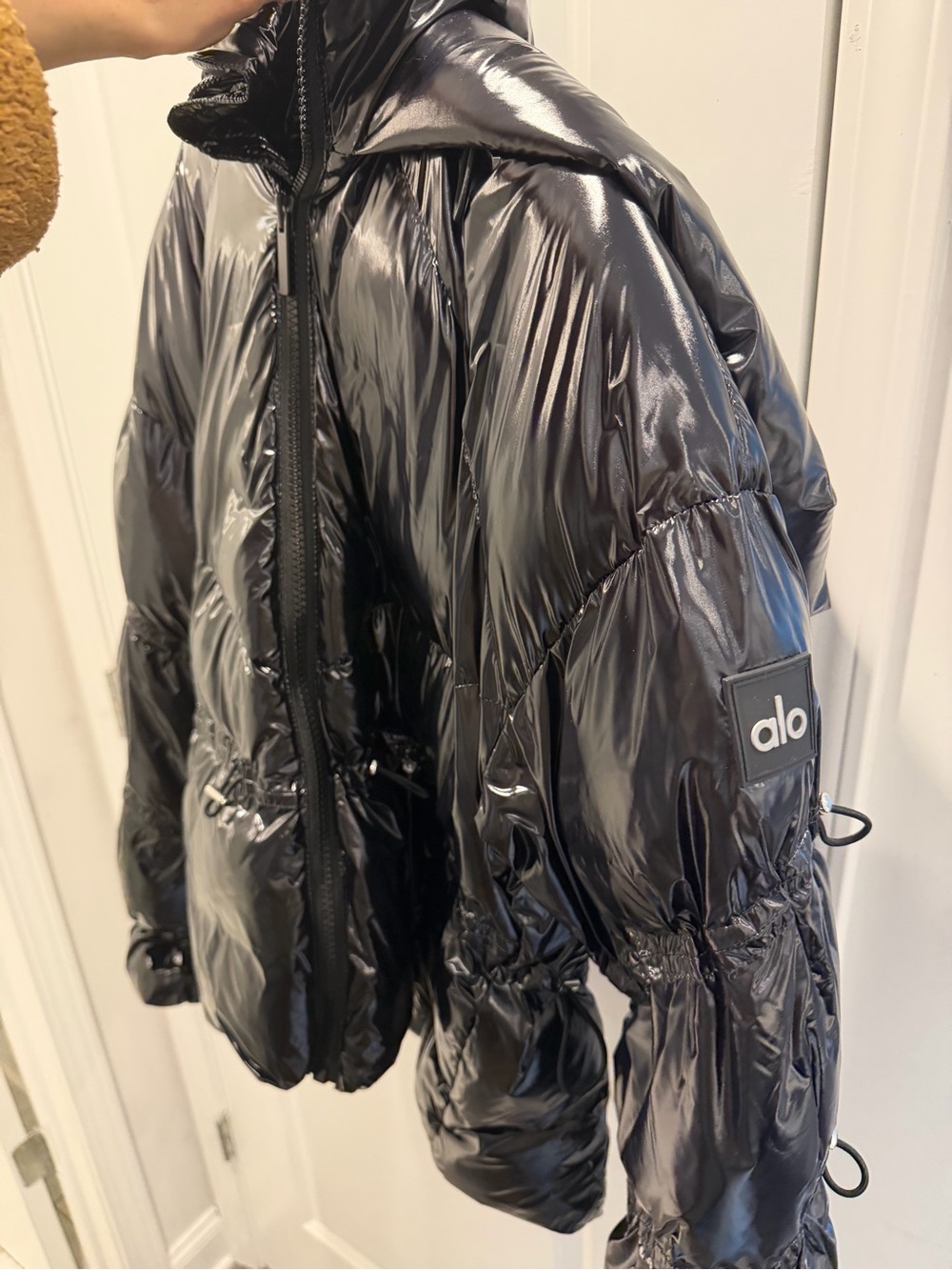 ALO Yoga Black Shiny Puffer Jacket